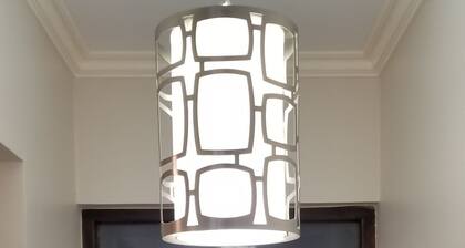 New Kingston Guest Apartment at Eight