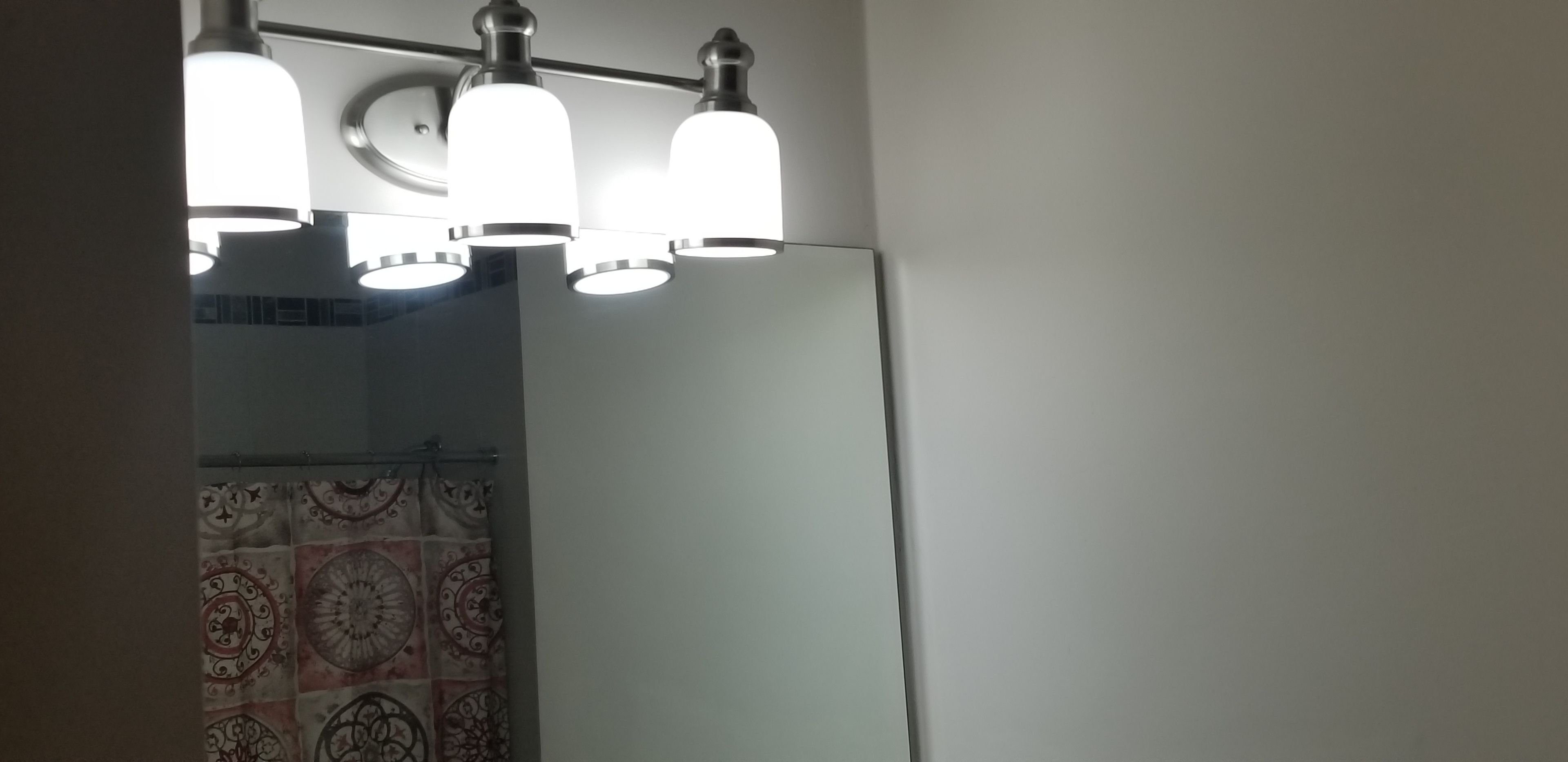 Elite Apartment, 1 Bedroom, Ensuite | Bathroom | Combined shower/bathtub, free toiletries, hair dryer, towels