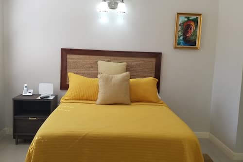 Departamento empresarial, 2 habitaciones, 2 baños, piso ejecutivo | 2 habitaciones y sábanas de algodón egipcio