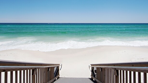 Beach - Holiday Surf and Racquet Club (Destin)