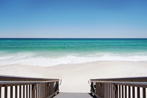 Beach - Holiday Surf and Racquet Club (Destin)