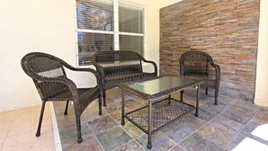 Unclassified image, 4 of 19, button - 847 Troon Circle (Davenport)