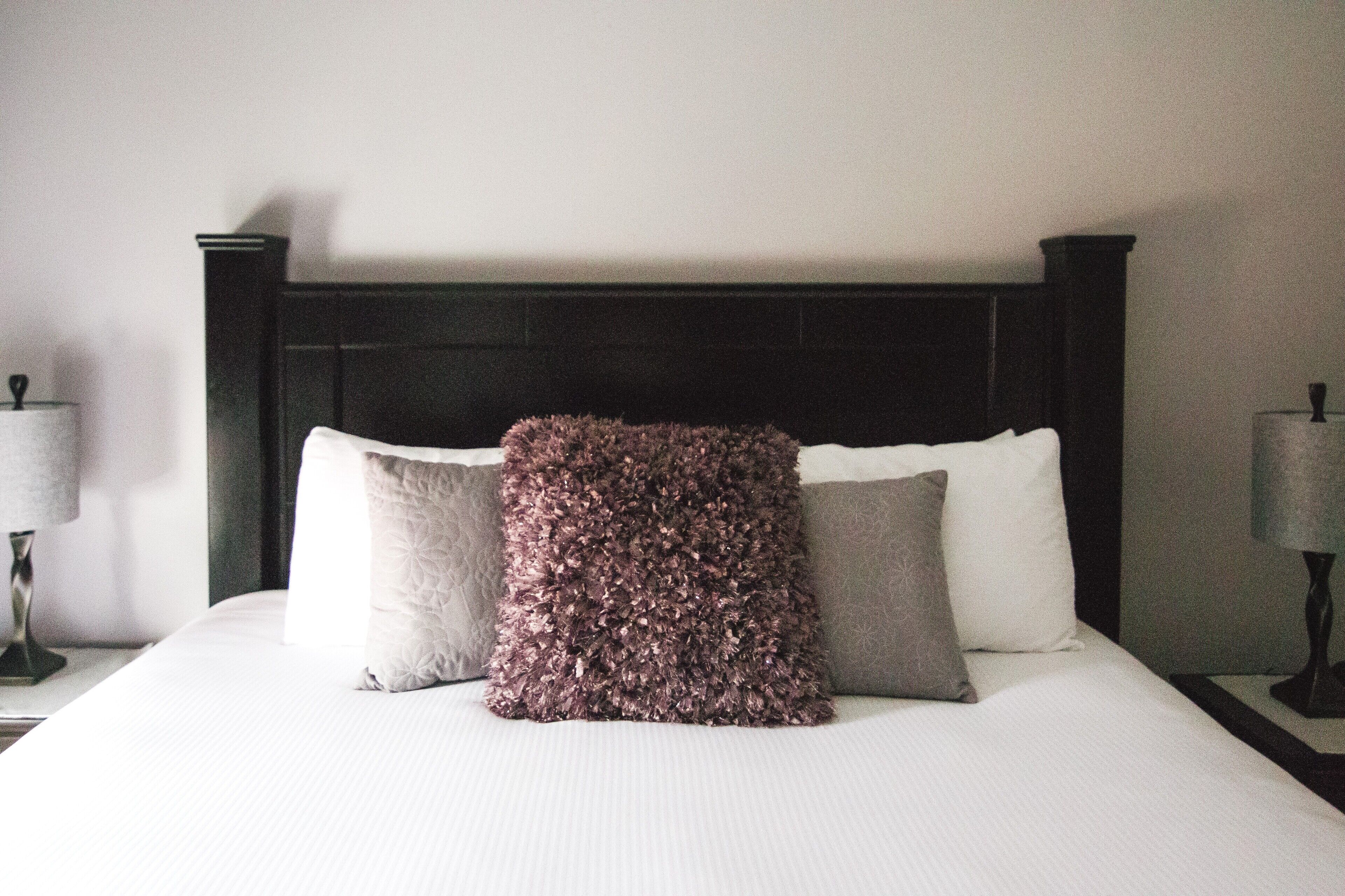 executive suite, 1 king bed, non smoking, kitchenette | premium bedding, blackout curtains, iron/ironing board, free wifi