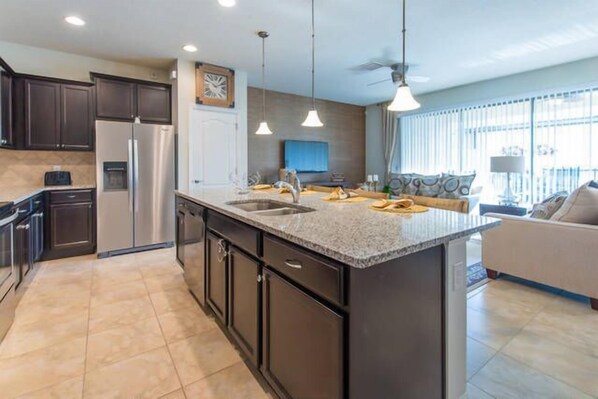 Apartment, Multiple Bedrooms | Private kitchen