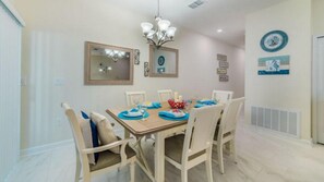 Apartment, Multiple Bedrooms | In-room dining - 1564 Moon Valley Drive (Davenport)