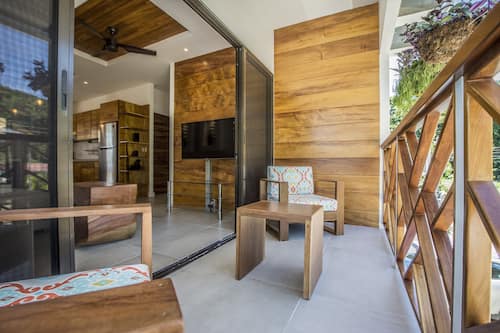 Appartement Deluxe, 2 chambres, cuisine, vue sur la montagne | Vue du balcon