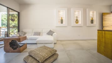 Departamento Deluxe, 2 habitaciones, cocina, vista a la montaña | Área de sala de estar