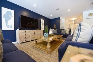 Apartment, Multiple Bedrooms | Living room | DVD player