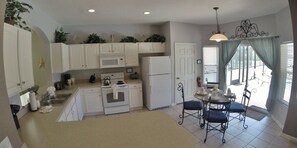 Apartment, Multiple Bedrooms | Private kitchen