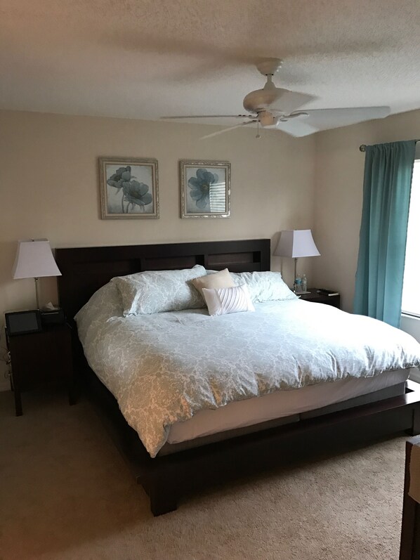 2 bedrooms, iron/ironing board, free WiFi, bed sheets