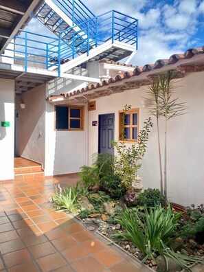 Chambre Double Standard | Terrasse/Patio