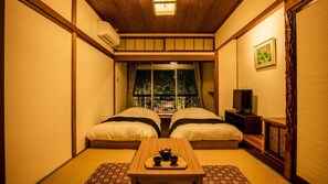 Economy-værelse - ikke-ryger (Japanese Style, Japanese beds No Bath) | Pengeskab på værelset, gratis Wi-Fi