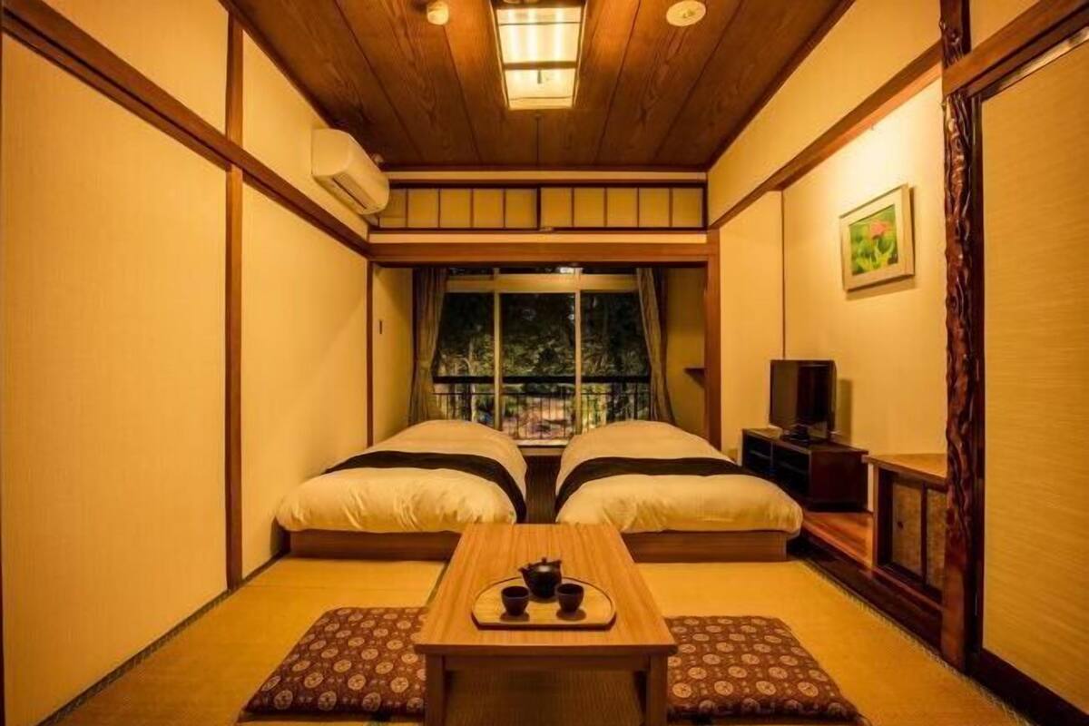 In-room safe, free WiFi