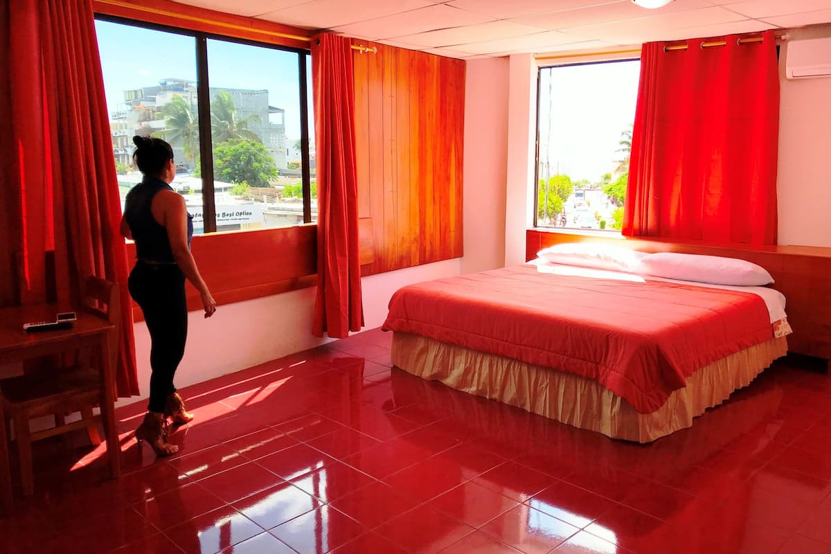 Standard Double Room, 1 Bedroom, Sea Facing | WiFi (free), bed sheets