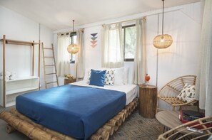 WiFi (free), bed sheets - Socialtel Cuenca (Cuenca)