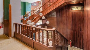 Staircase - Socialtel Cuenca (Cuenca)