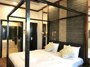 Villa, 2 chambres, piscine privée, vue océan | 2 chambres, décoration personnalisée, ameublement personnalisé, bureau