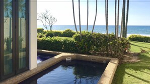 Pemandangan dari properti