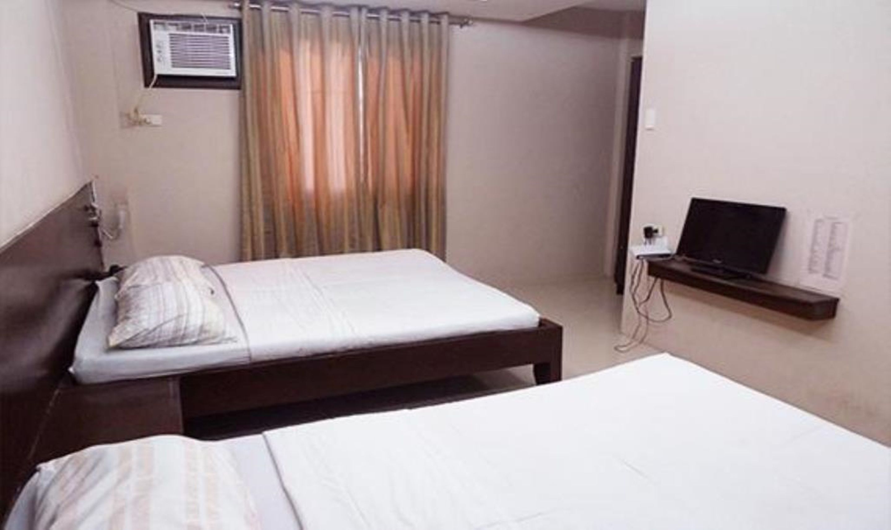 Presidential Family Suite