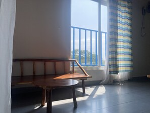 Décoration personnalisée, rideaux occultants, chambres insonorisées