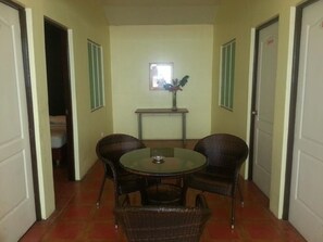 Grand Family Room | In-room dining - Sun Moon Poolside Hotel (Angeles City)