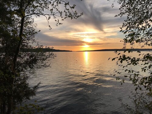 Elevated View BY THE MONTH ON Lake Superior, Romantic getaway,Hiking&Waterfalls