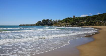 VILLA NINA Tarragona. Yksityinen allas Ilmainen WIFI