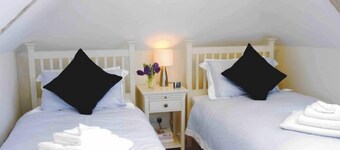 Rubens Barn - a cottage that sleeps 4 guests in 2 bedrooms