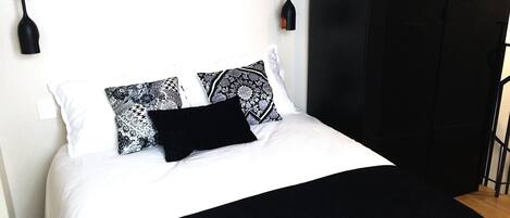 1 habitación, tabla de planchar con plancha y acceso a internet