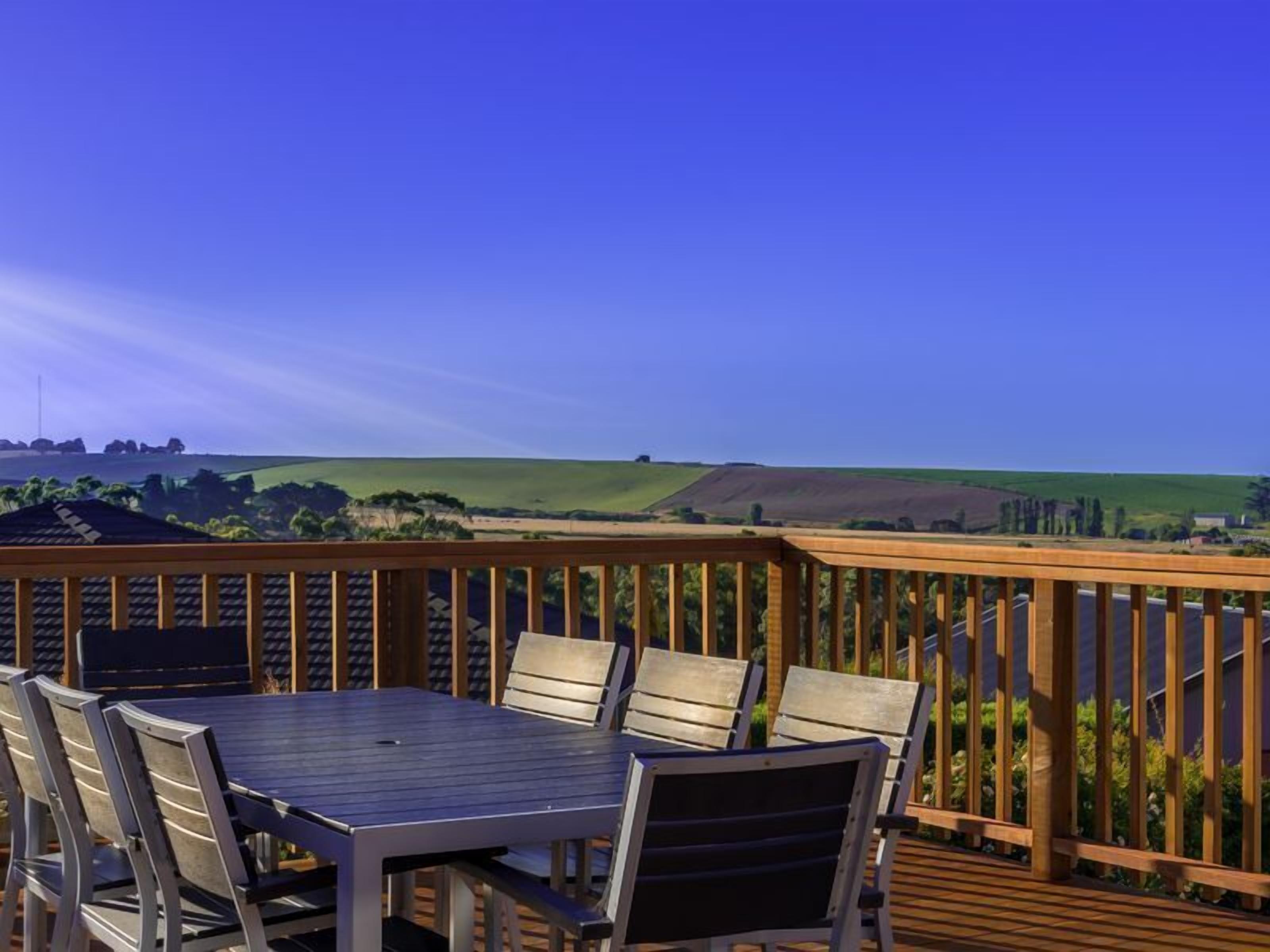 Devonport Serenity - space for the whole family