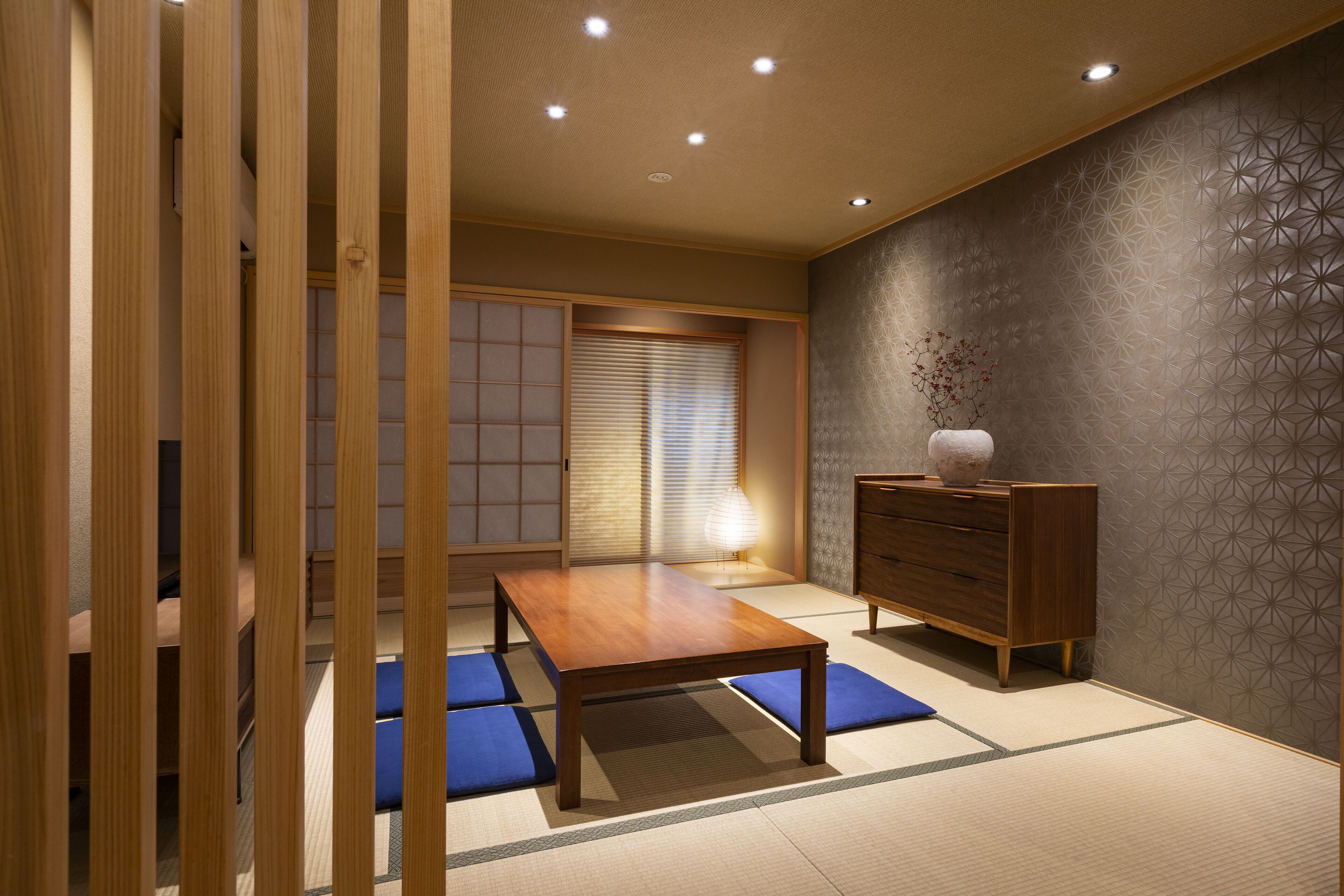Traditional House (Japanese Style Town House) | Ruang tamu | TV skrin rata 