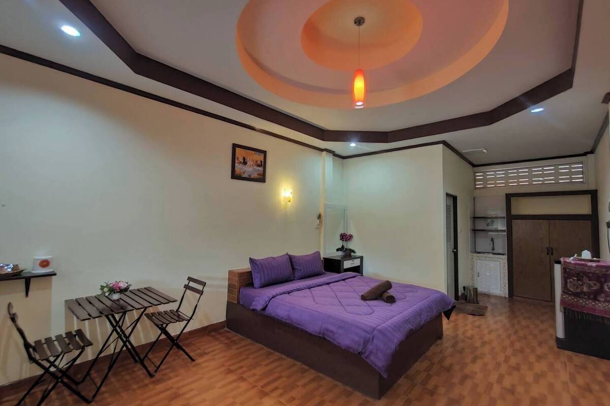 superior double room | rollaway beds, free wifi, bed sheets