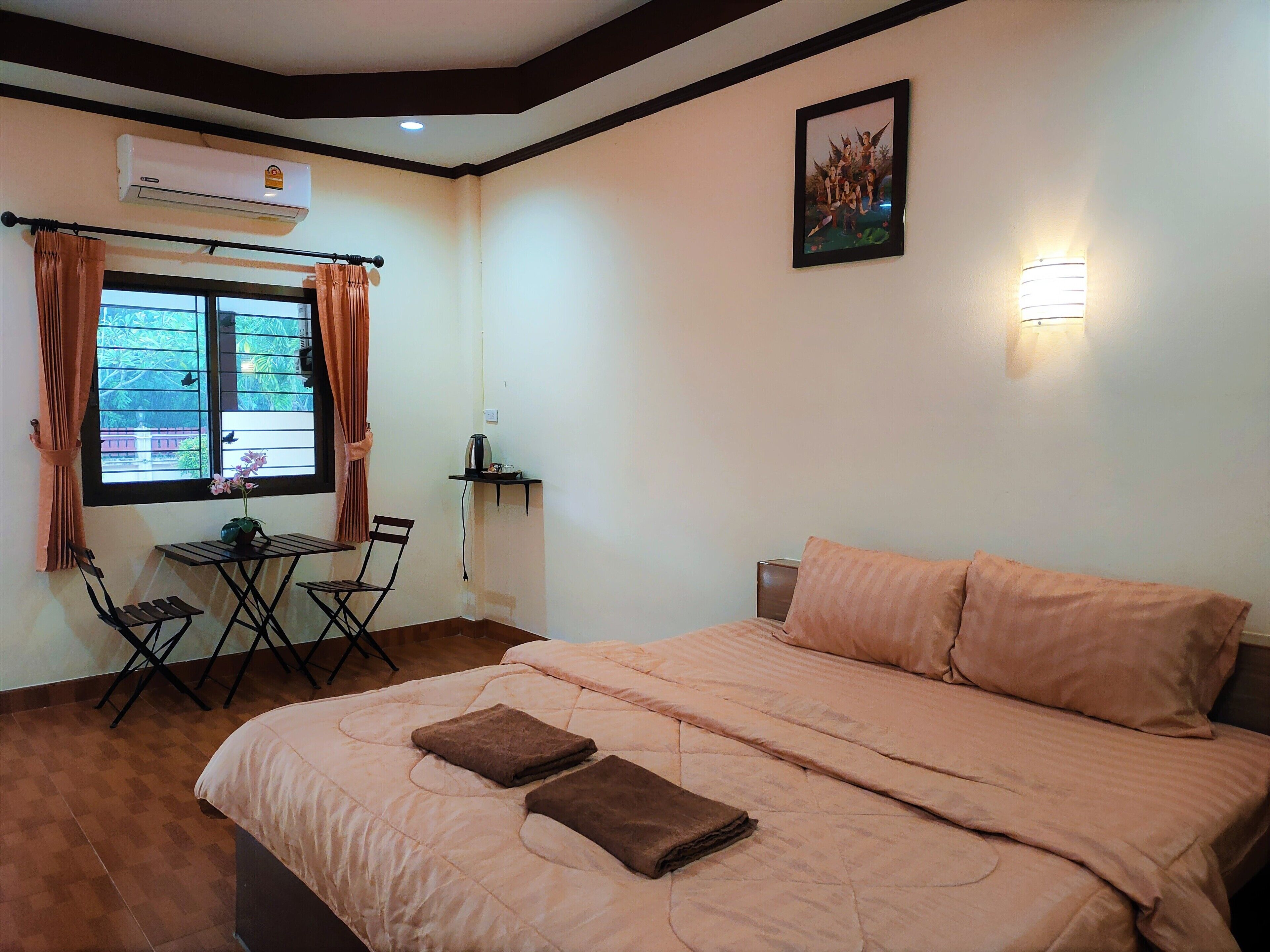 superior double room | rollaway beds, free wifi, bed sheets
