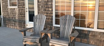 Cliff Waters Cottage、プライベートオーシャンフロントの静かなリラクゼーション、プレザントベイ、NS