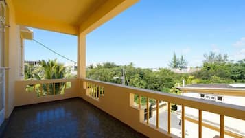 Vue depuis lâhĂ©bergement