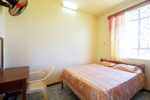 1 habitación y caja de seguridad en la habitación 