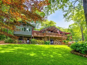 Exterior - Your Blue Ridge Vacation Awaits in this Luxurious Lake-Front Home. (Lake Toxaway)