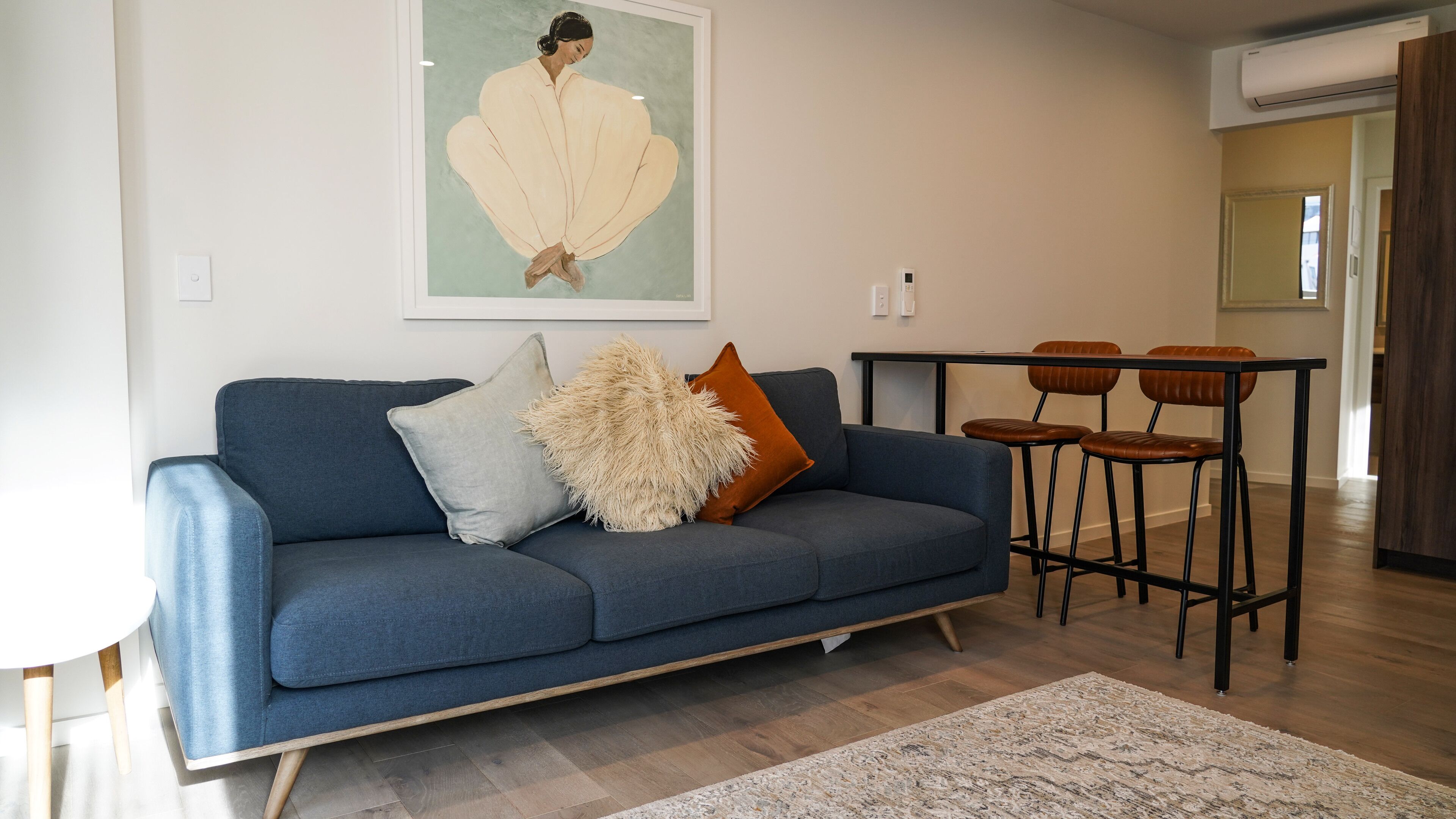 Deluxe Apartment, 1 King Bed, Balcony