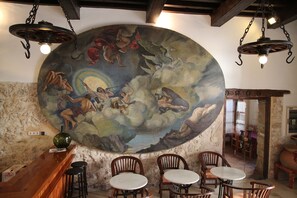 Bar (en la propiedad)