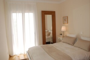 3 bedrooms, iron/ironing board, free WiFi, bed sheets - Vilamoura dream vacation with fantastic beaches, golf courses and marina (Quarteira)