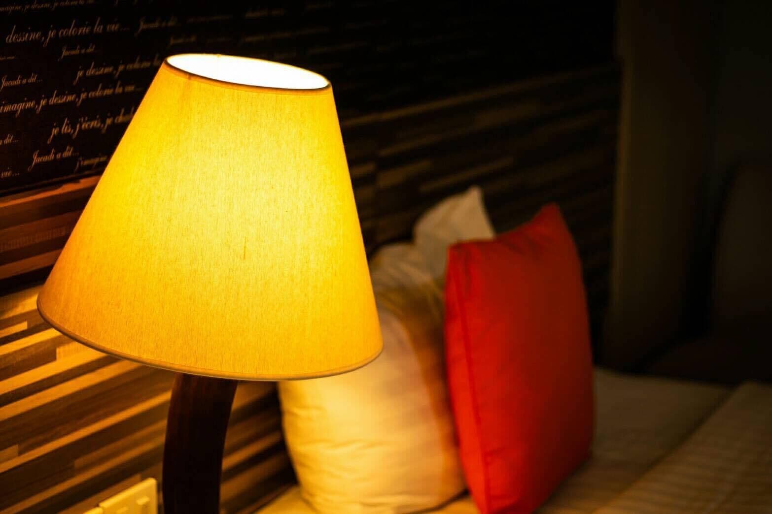 family room | living area | 42-inch lcd tv with cable channels, tv