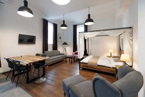 San Francisco Loft | Living room | Flat-screen TV - Vintagehome: Apartments by Schönbrunn (Vienna)