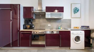 San Francisco Loft | Private kitchen | Fridge, microwave, oven, stovetop