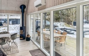 Dining - Pet friendly home in Blåvand with sauna (Blåvand)