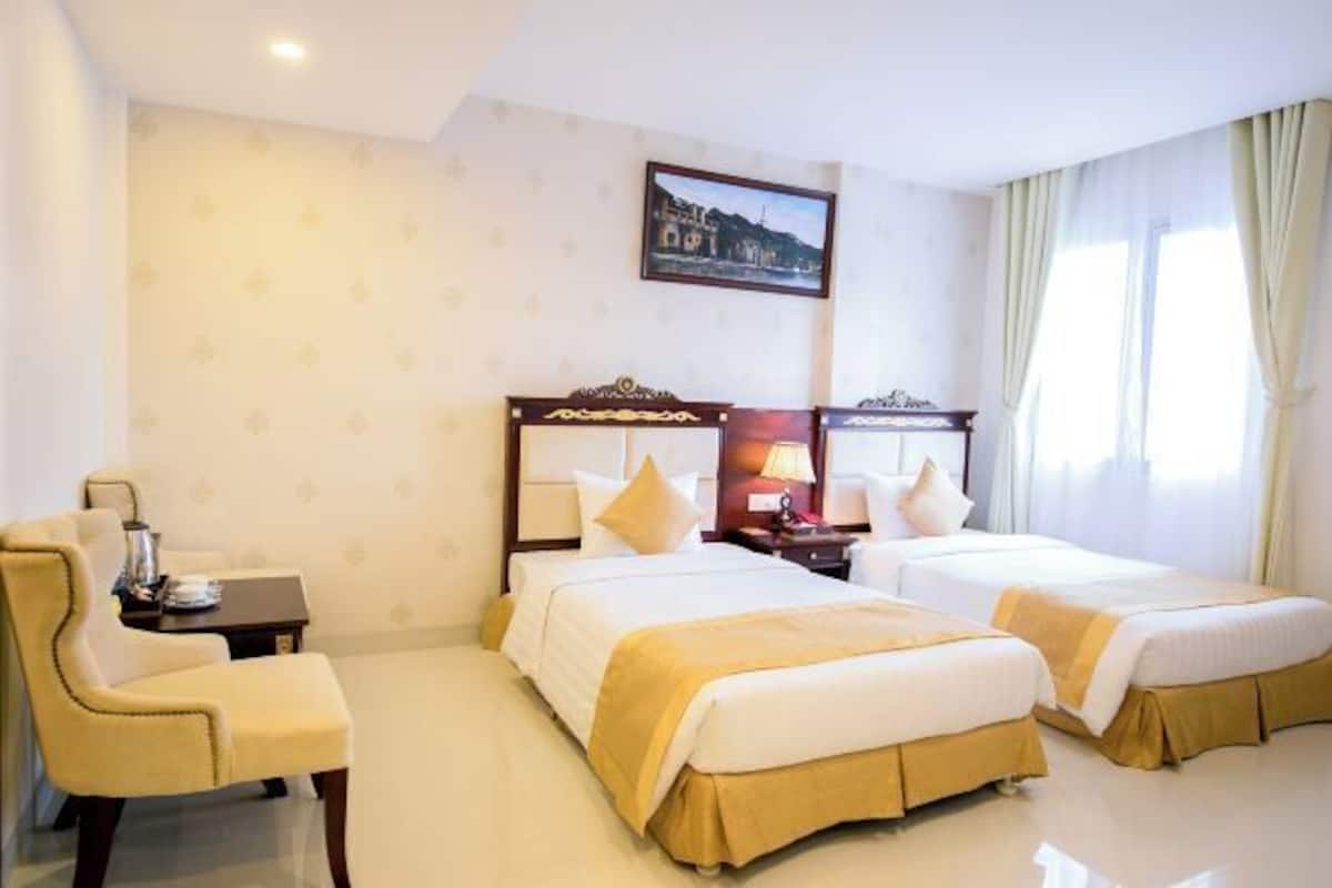 Minibar, in-room safe, desk, blackout curtains