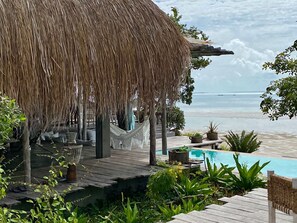 Front of property - Azulik Lodge (Vilanculos)