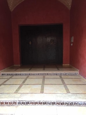 Entrada de la propiedad
