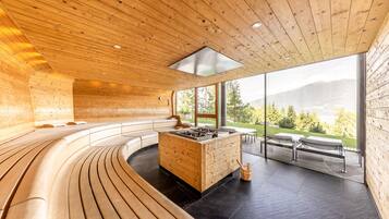 Behandlungsräume für Paare, Sauna, Whirlpool, Dampfbad