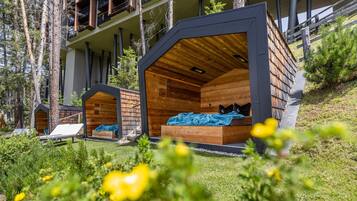 Behandlungsräume für Paare, Sauna, Whirlpool, Dampfbad