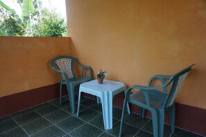 Balcony - Bangsak Hut (Takua Pa)